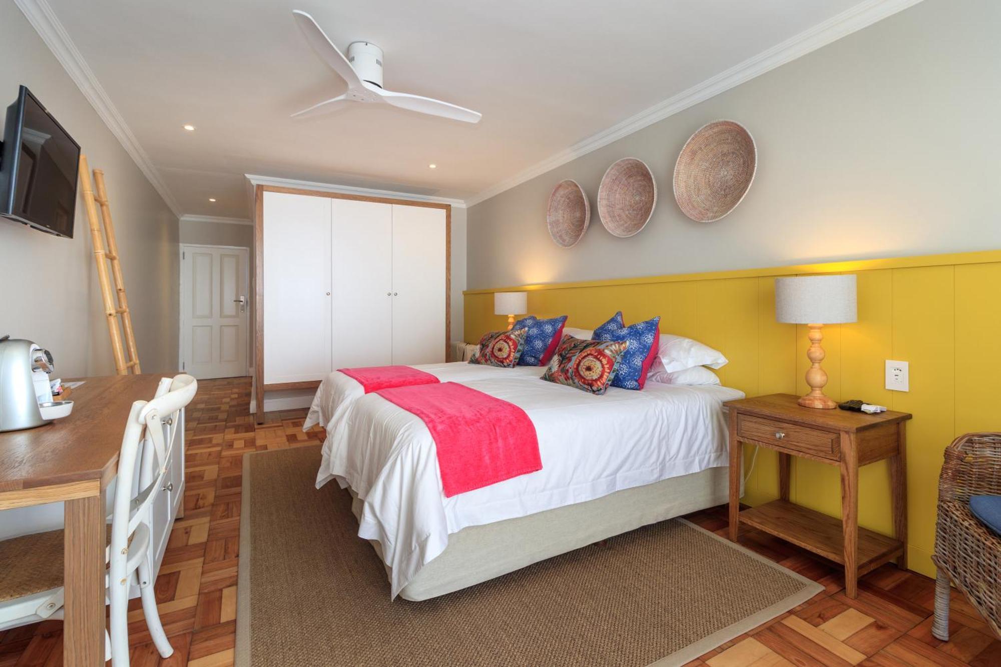 Morgan Bay Hotel Room photo